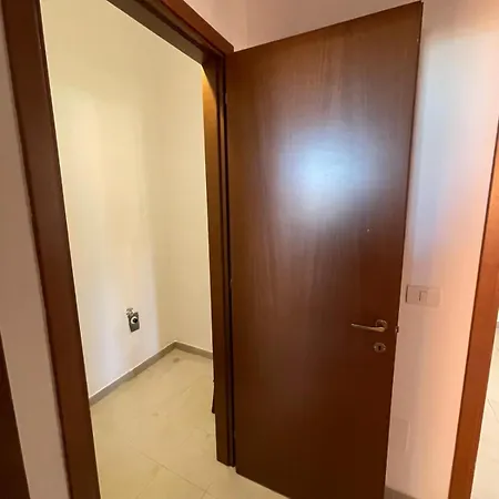 Apartmán Casa Pontina 2 Vicino Ospedale Icot *