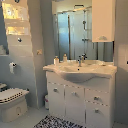 Apartmán Casa Pontina 2 Vicino Ospedale Icot