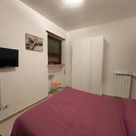 Casa Pontina 2 Vicino Ospedale Icot *