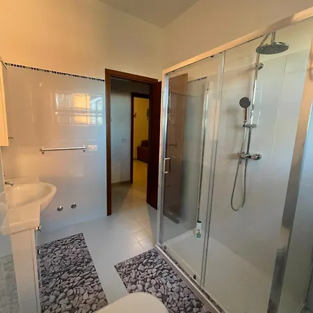 Casa Pontina 2 Vicino Ospedale Icot
