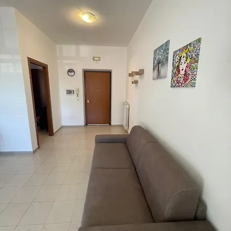 Appartement Casa Pontina 2 Vicino Ospedale Icot